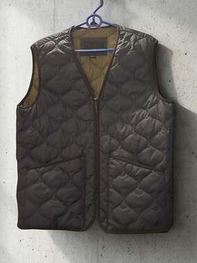 Michael Kors Men's Onion Quilted Puffer Vest